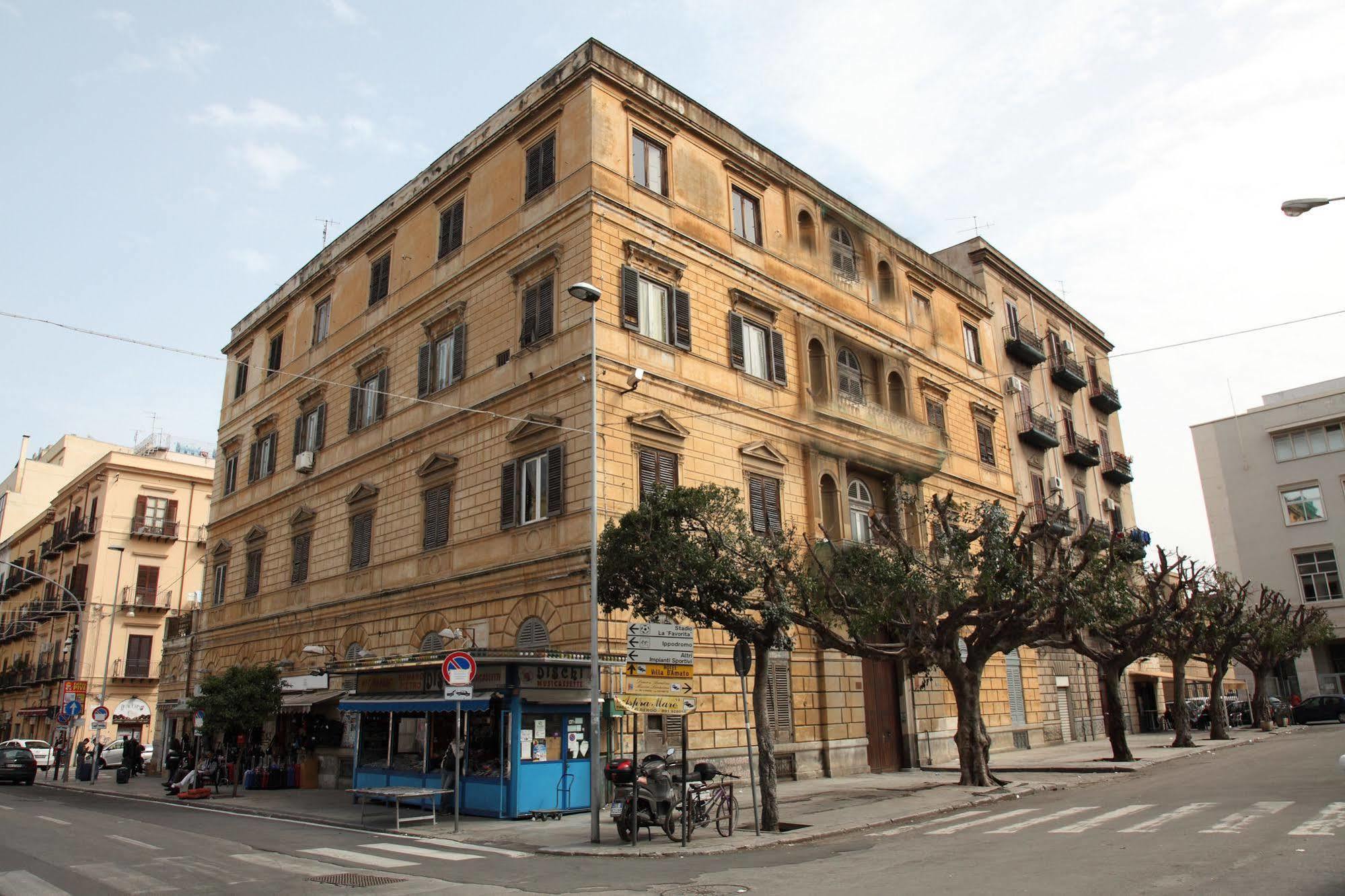 B&B Giulio Cesare 24 Palermo Exterior foto